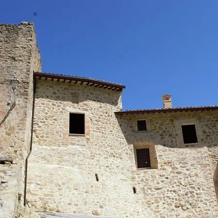 Castello Di Ceralto Gualdo Cattaneo